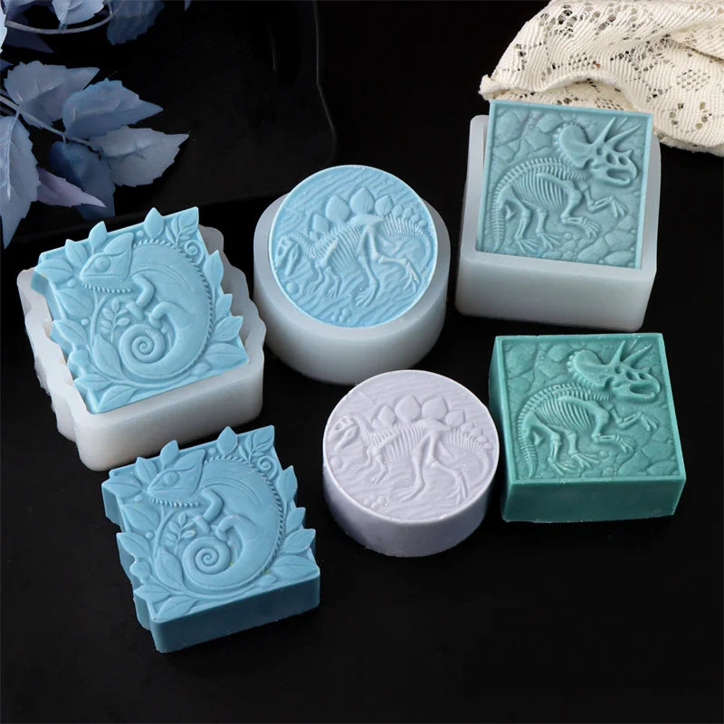 Dino Bones Fossil Skeleton Silicone Soap Mold DIY Dinosaur Gypsum Resin Handmade Crafts Making Mould Halloween Decorative Mould